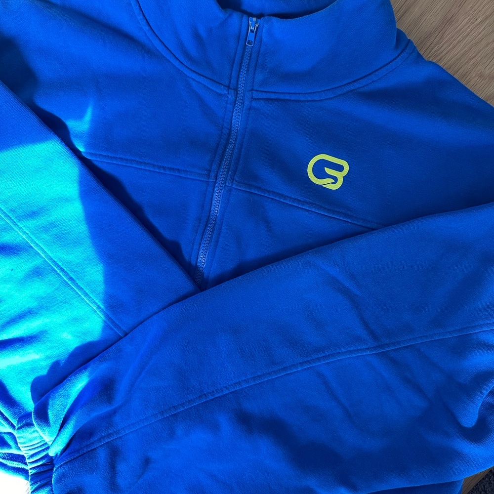 CycleBar Full-Zip Crop